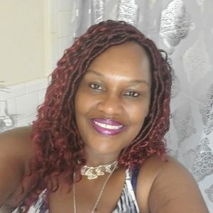 Meet your Posher, Rosalyn